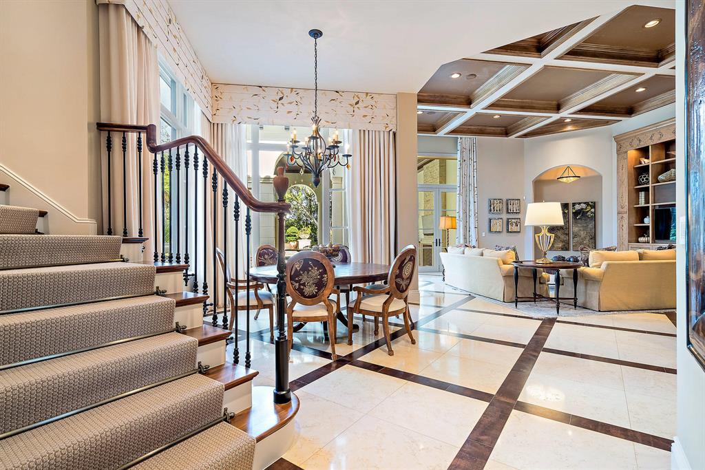 BEARS CLUB - Residential