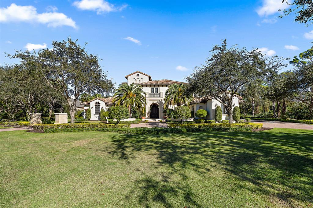 BEARS CLUB - Residential