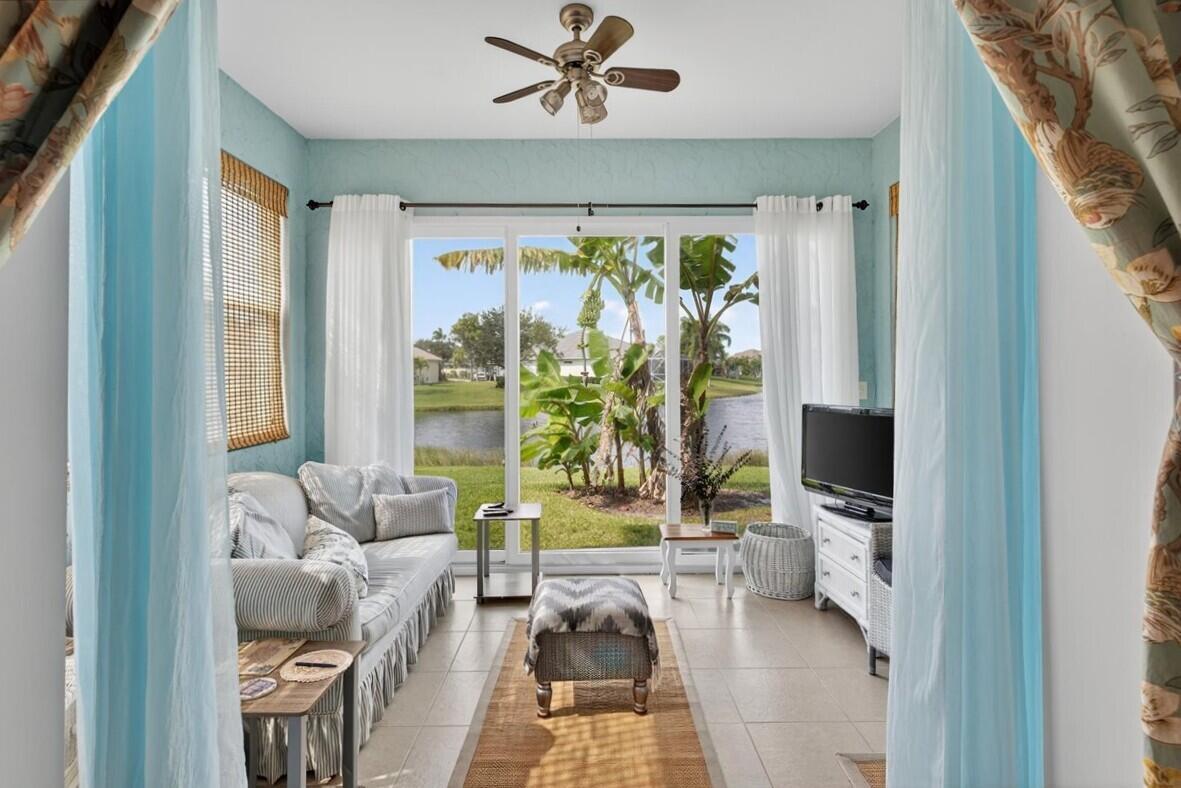 Hammock Lakes - Residential