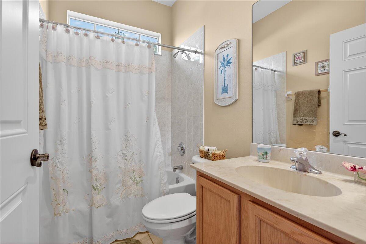 Hammock Lakes - Residential