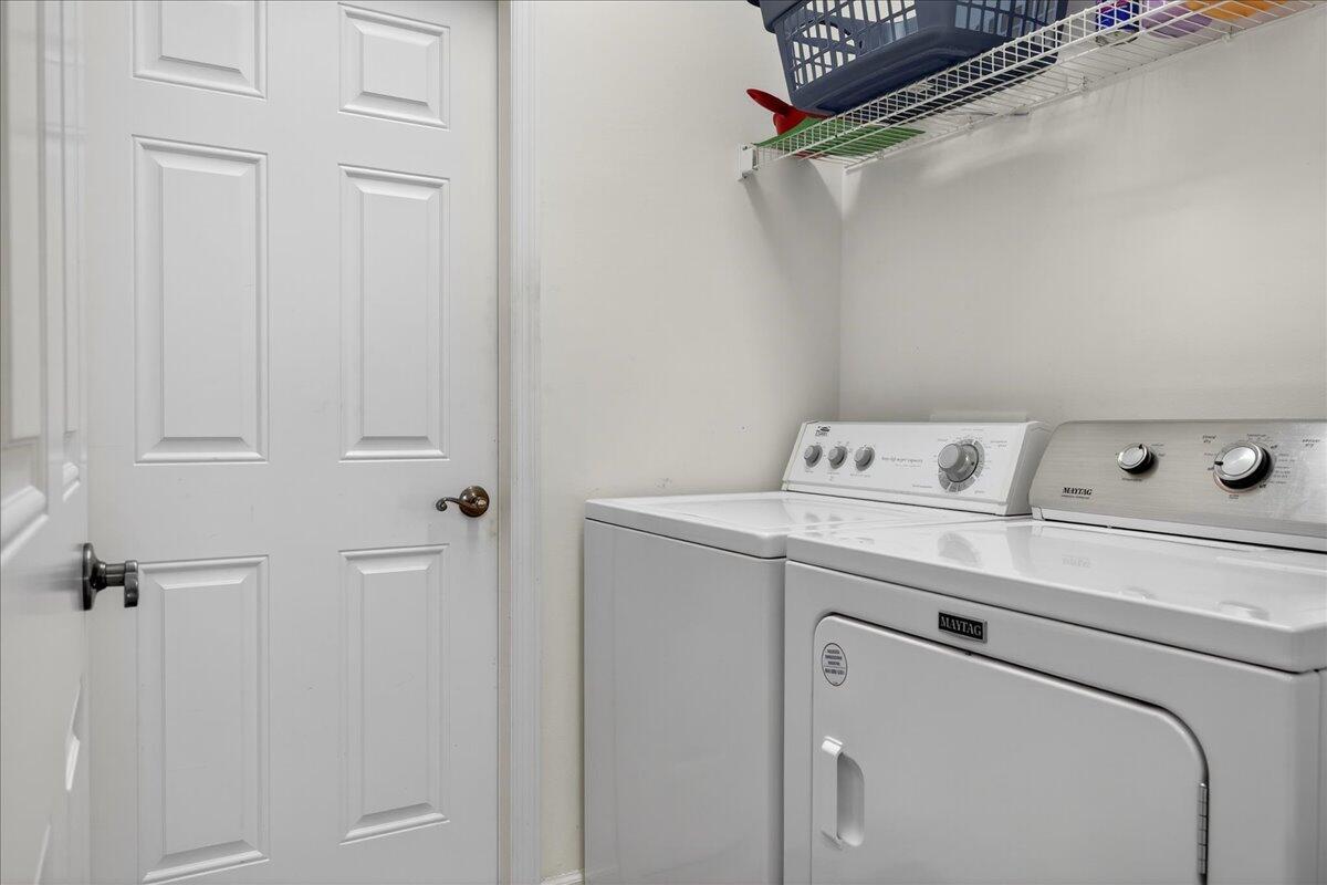 Hammock Lakes - Residential