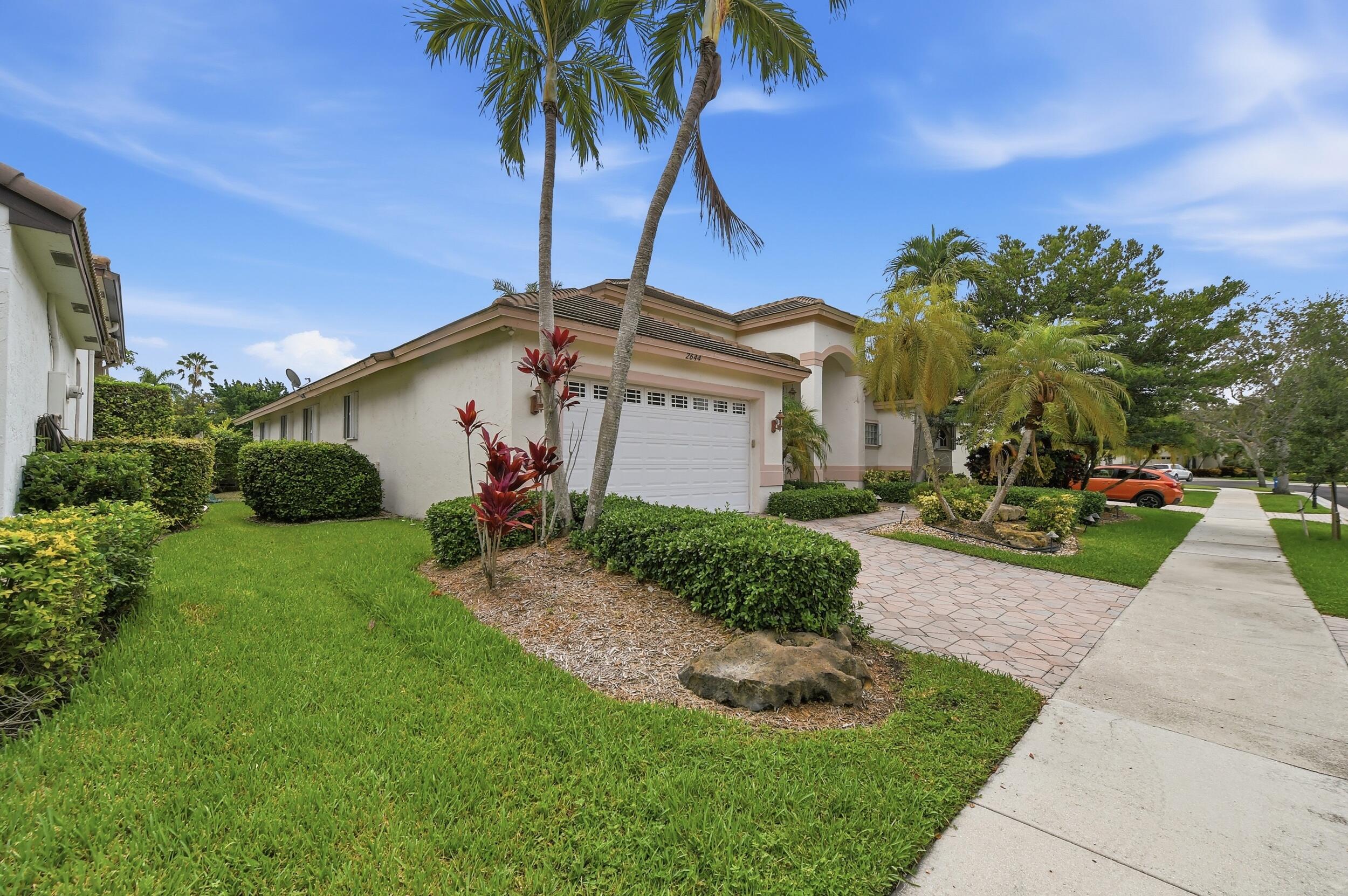 2644 Miller Court, Weston FL 33332