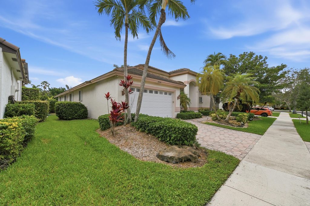 Photo of 2644 Miller Court, Weston, FL 33332 (MLS # B26046744)