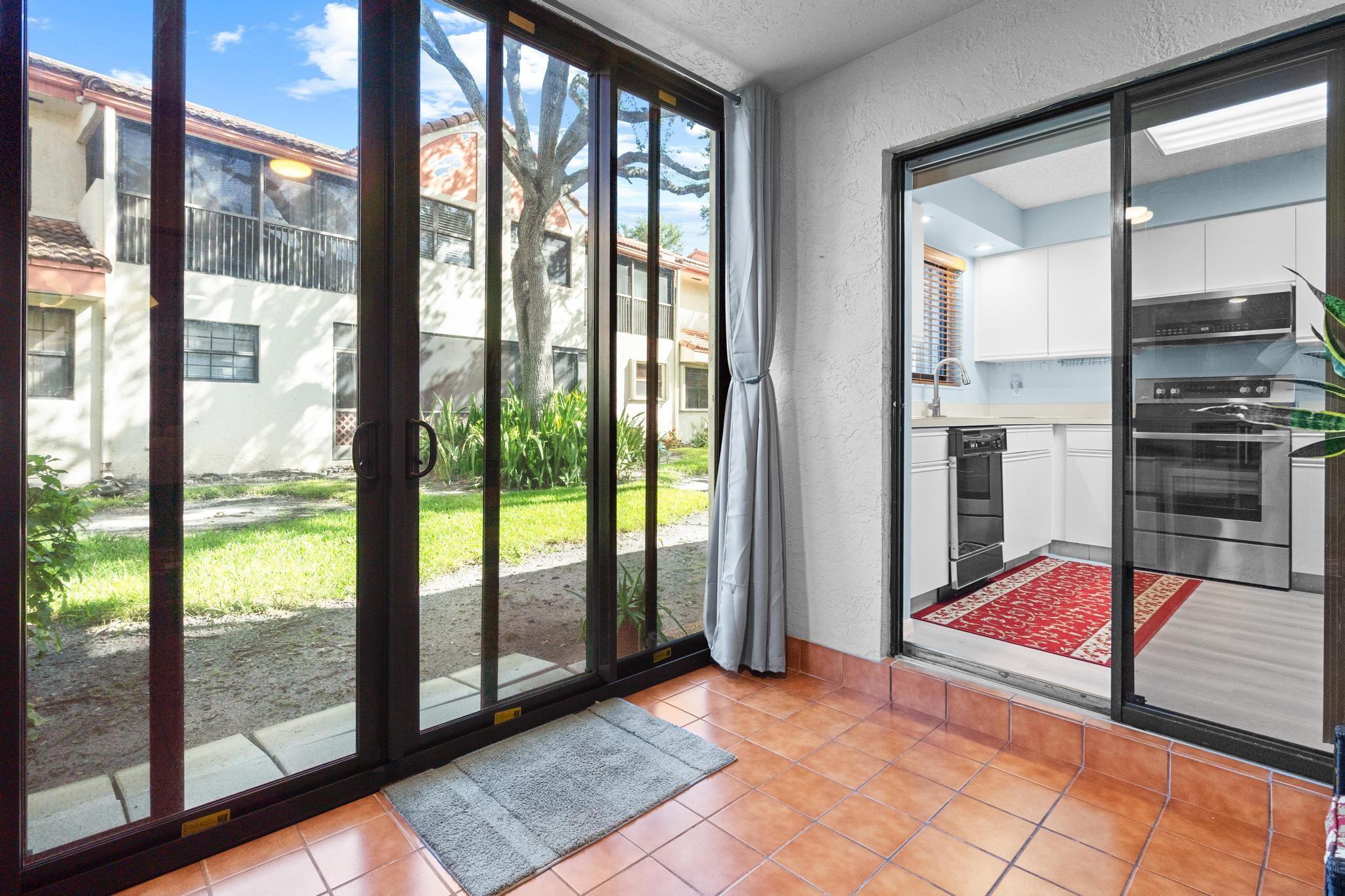 Emerald Oaks - Residential Lease