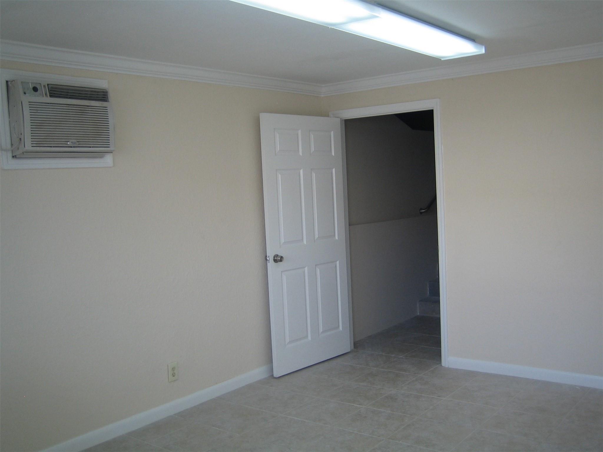 1320 Stirling Rd