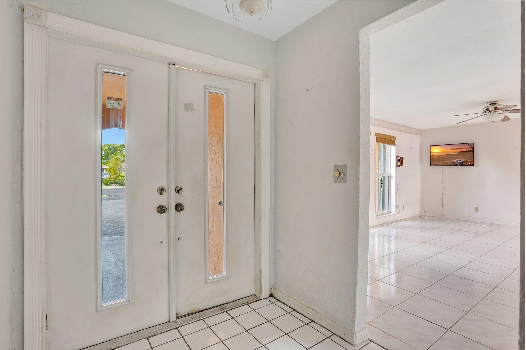 8300 NW 35th Ct