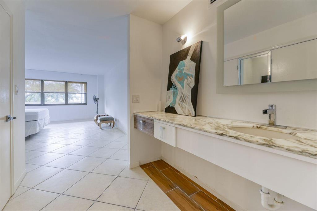 SEA RANCH CLUB A - Residential Lease