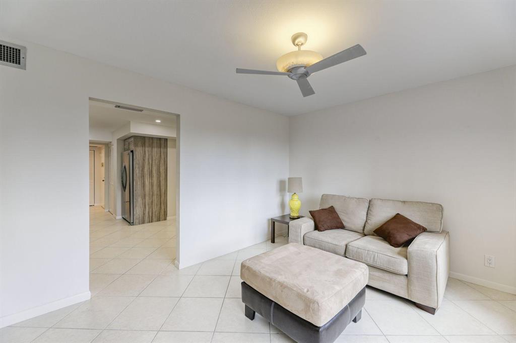 SEA RANCH CLUB A - Residential Lease