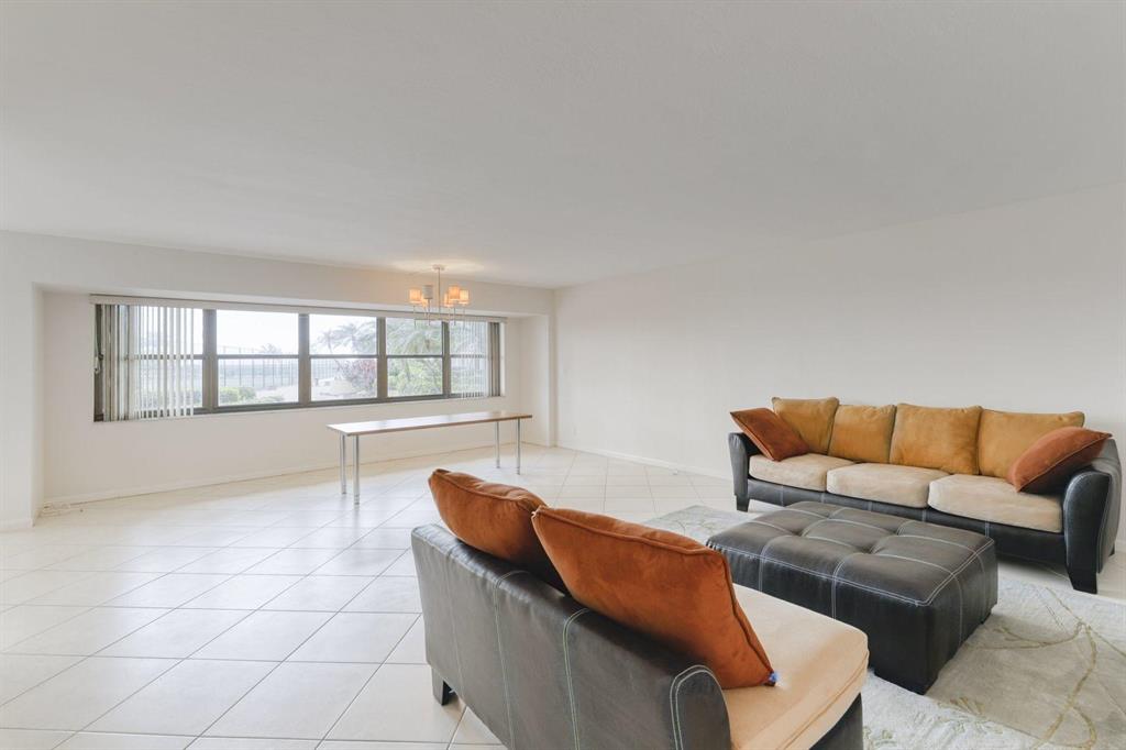 SEA RANCH CLUB A - Residential Lease