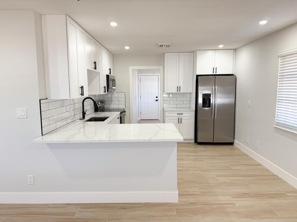 GOLFVIEW HEIGHTS 8 - Residential