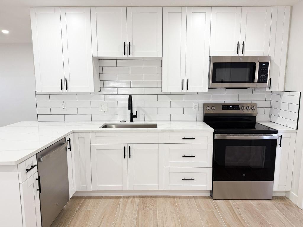 GOLFVIEW HEIGHTS 8 - Residential