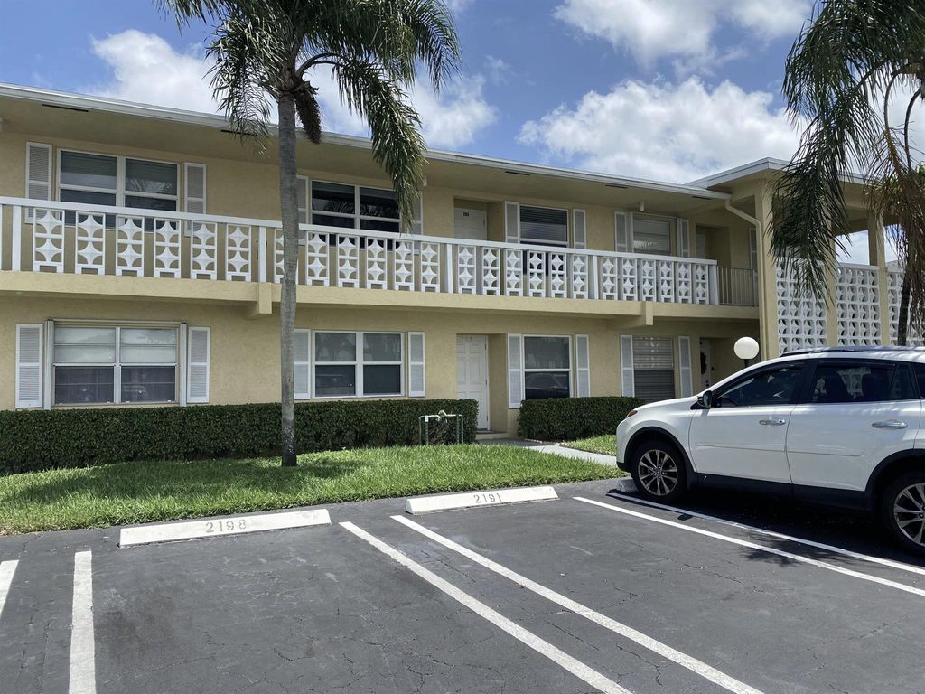 Photo of 1120 Mahogany Way #203, Delray Beach, FL 33445 (MLS # R11086391)