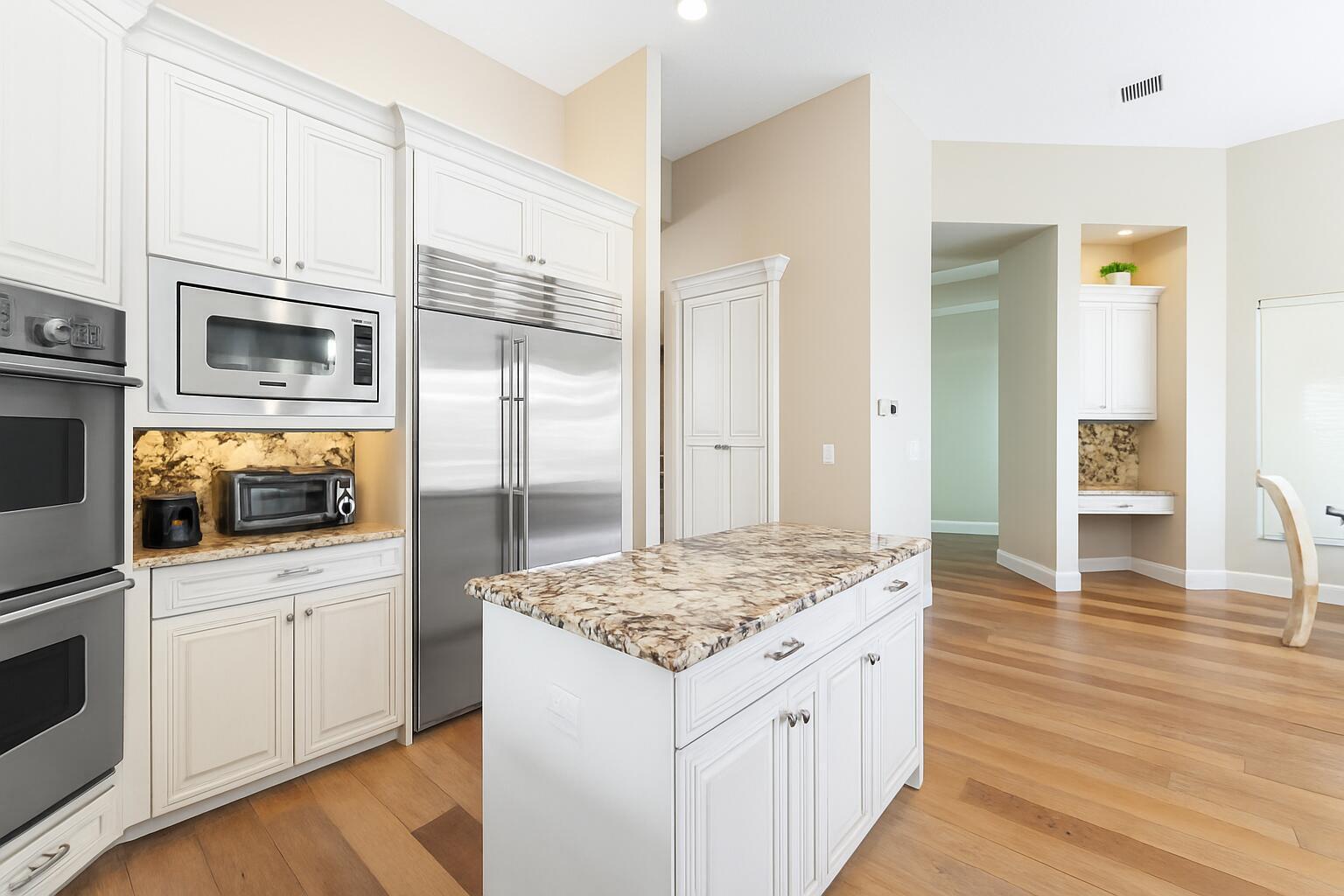 BRIDGES PL 5 - Residential Lease