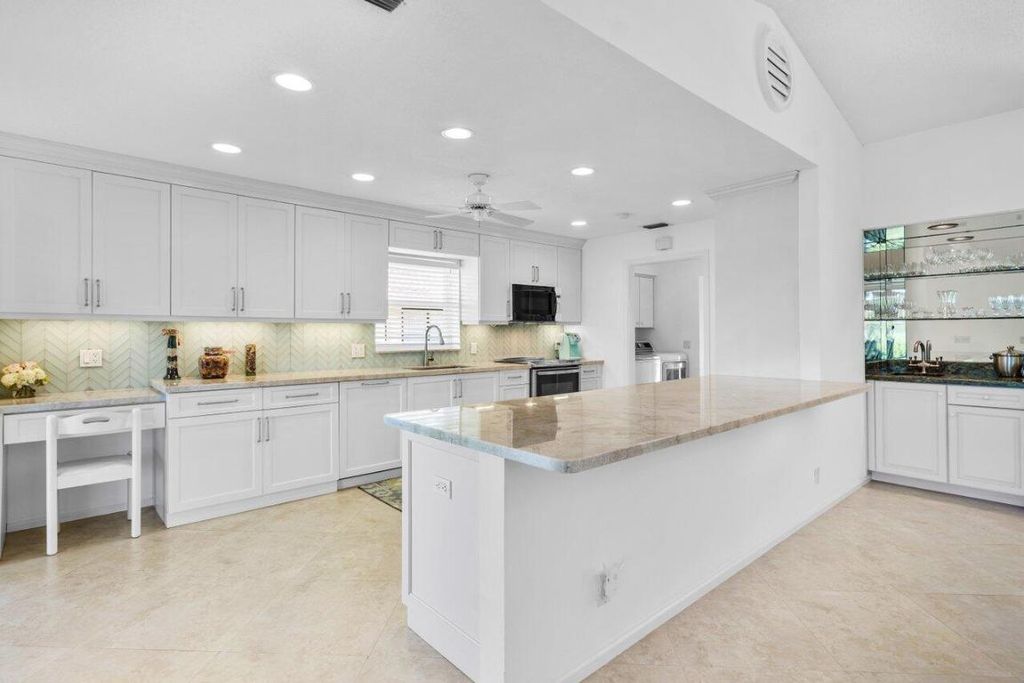 Photo of 10551 Coralberry Way, Boynton Beach, FL 33436 (MLS # R11129796)