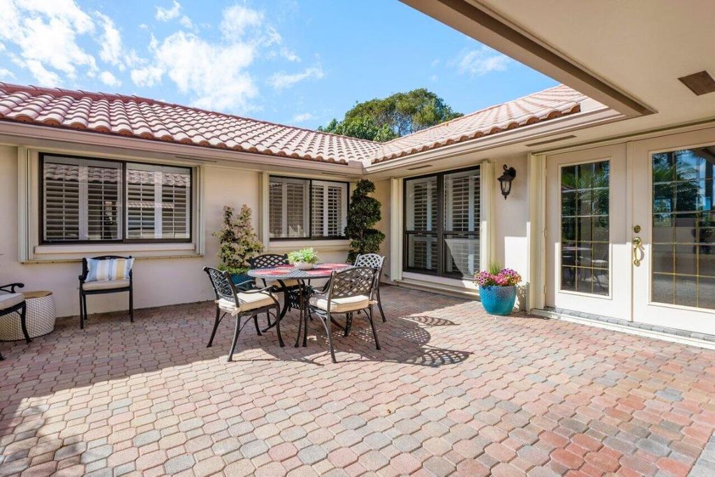 Photo of 10551 Coralberry Way, Boynton Beach, FL 33436 (MLS # R11129796)