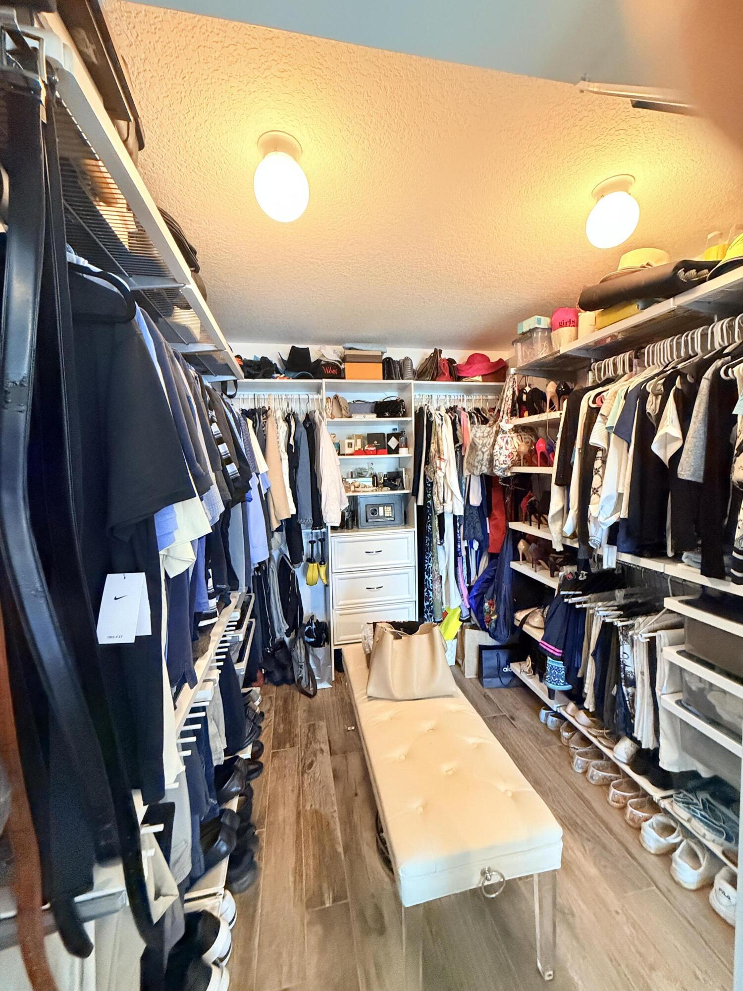 CITRUS TRAIL - Residential