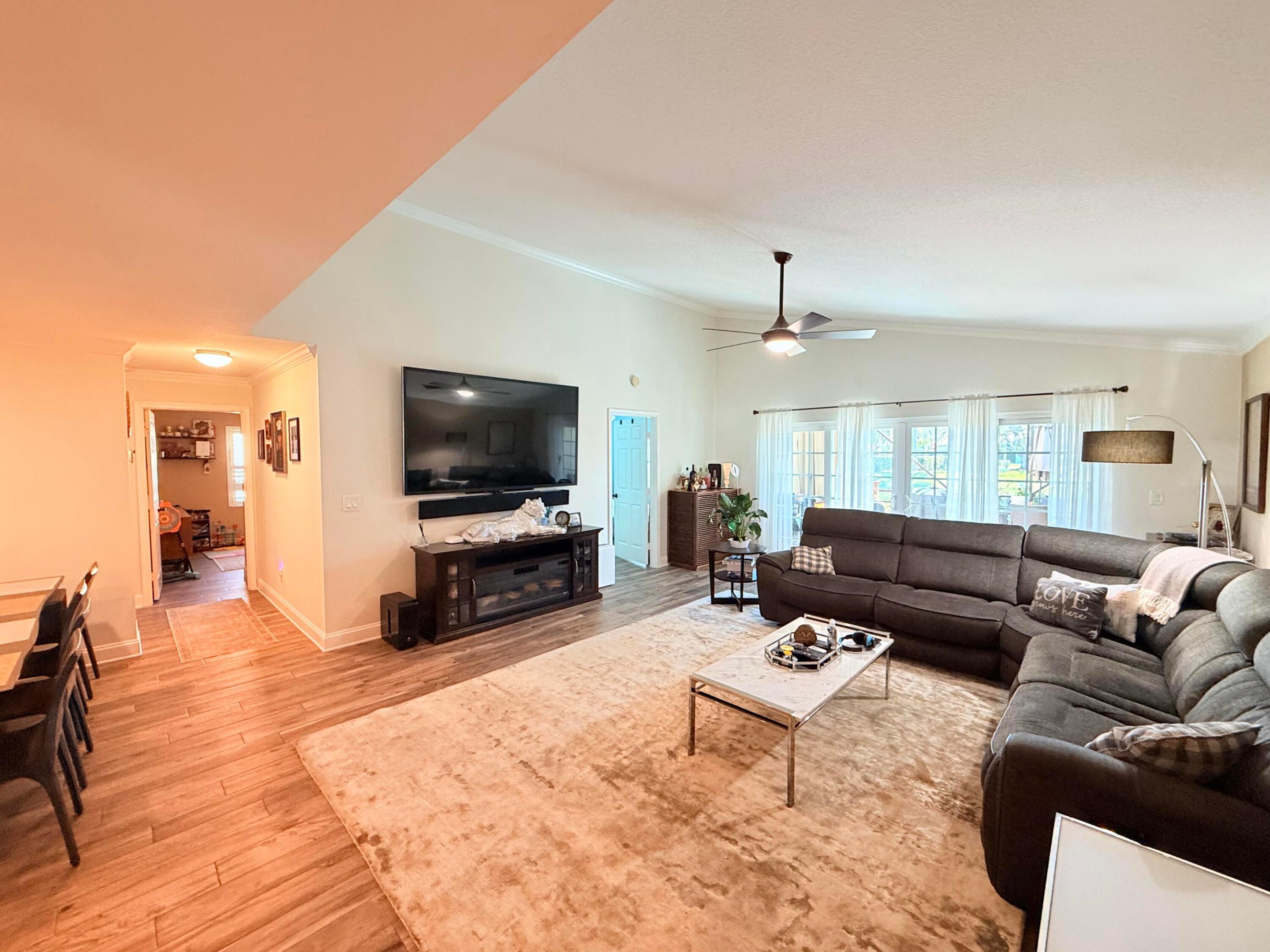 CITRUS TRAIL - Residential