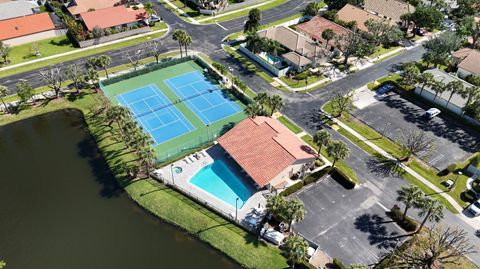 Tiny photo for 186 Citrus Trail Circle, Boynton Beach, FL 33436 (MLS # B26021694)