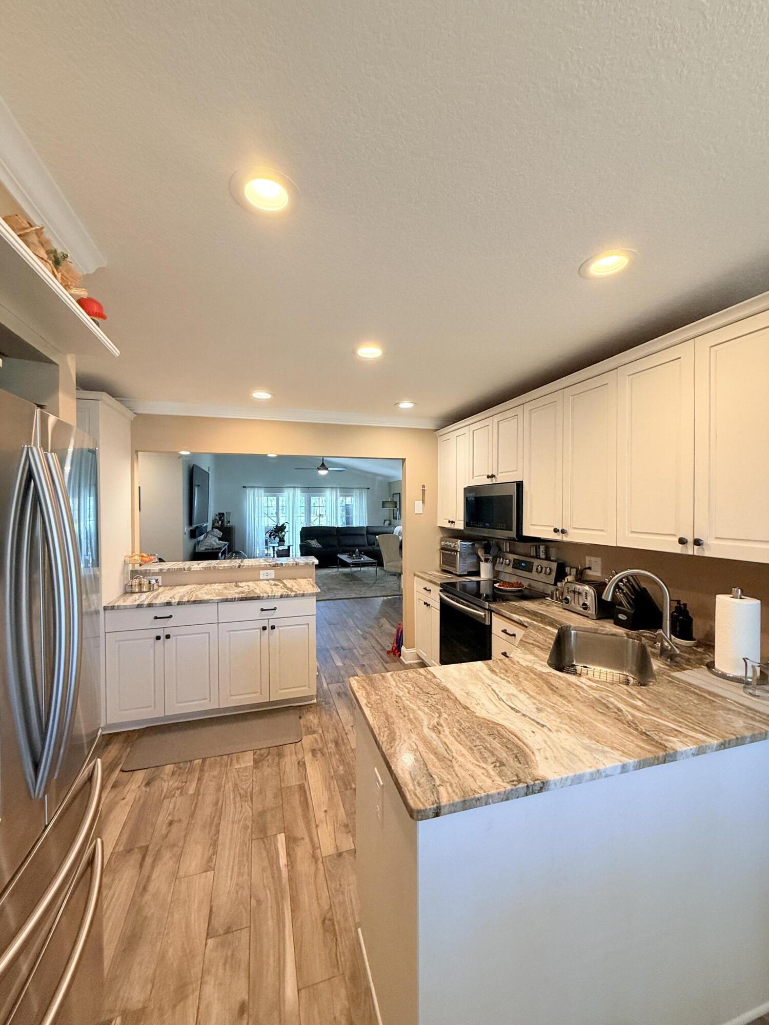 CITRUS TRAIL - Residential