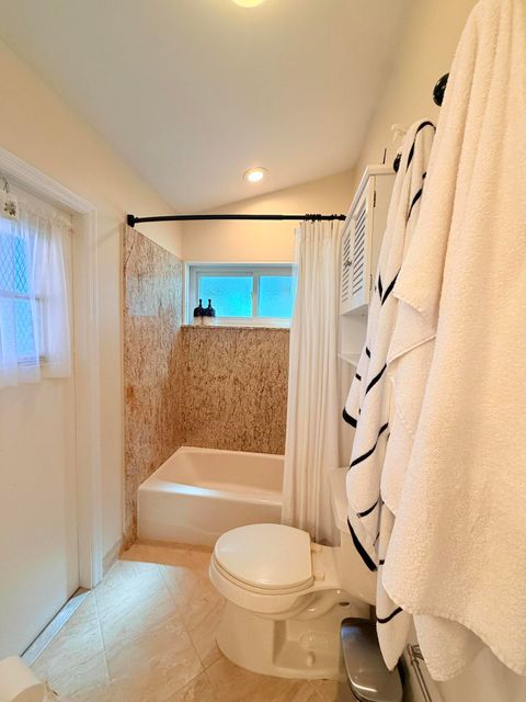 Tiny photo for 186 Citrus Trail Circle, Boynton Beach, FL 33436 (MLS # B26021694)