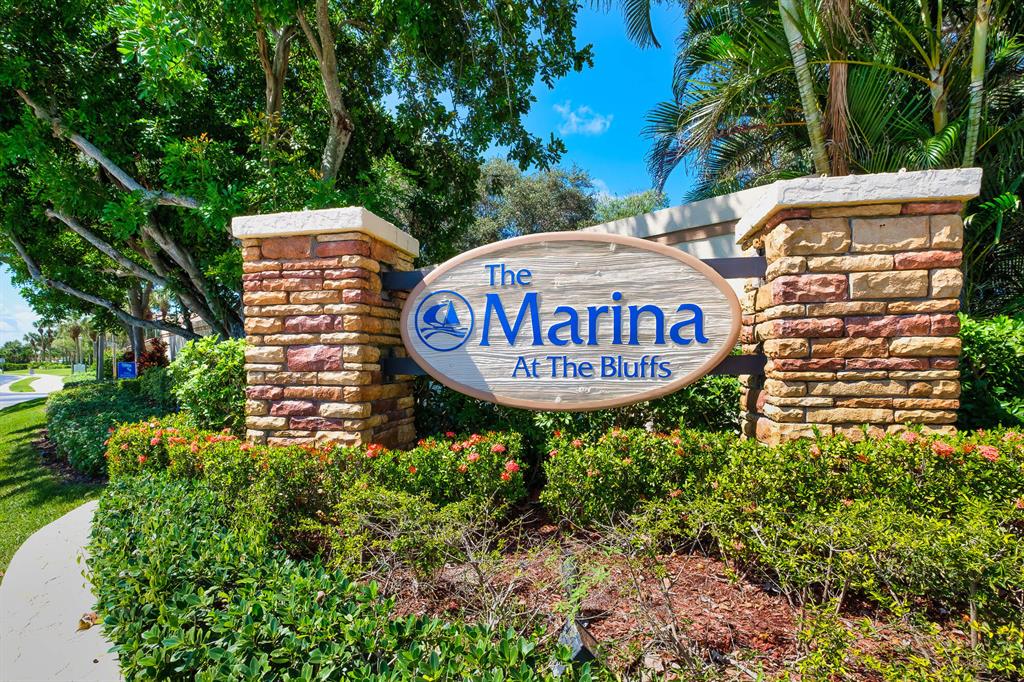 BLUFFS MARINA CONDO - Land