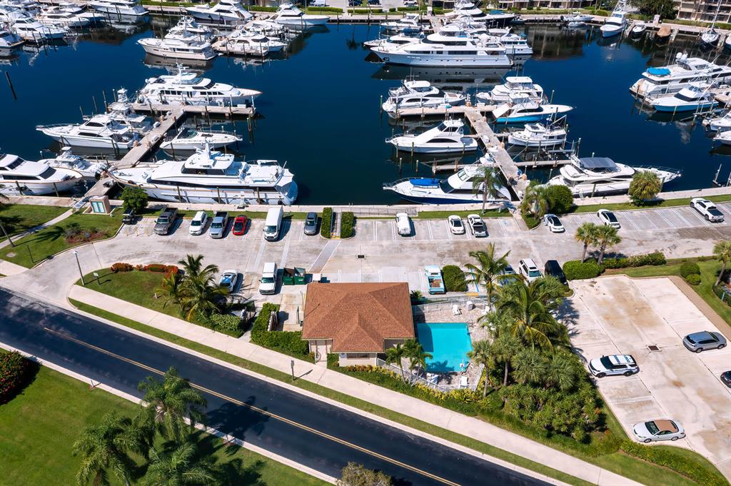 BLUFFS MARINA CONDO - Land