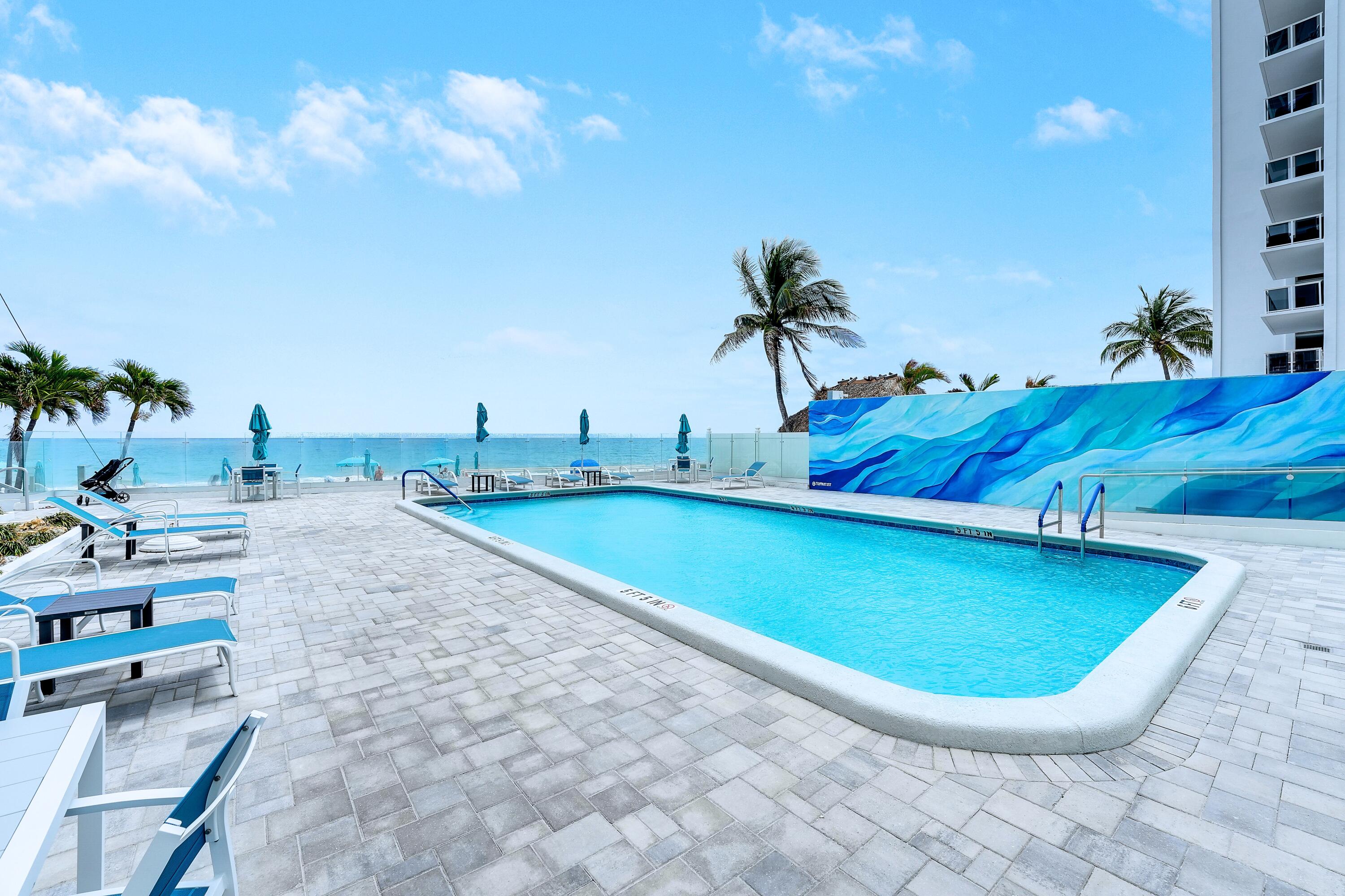 REGENCY TOWER SOUTH CONDO - Residential