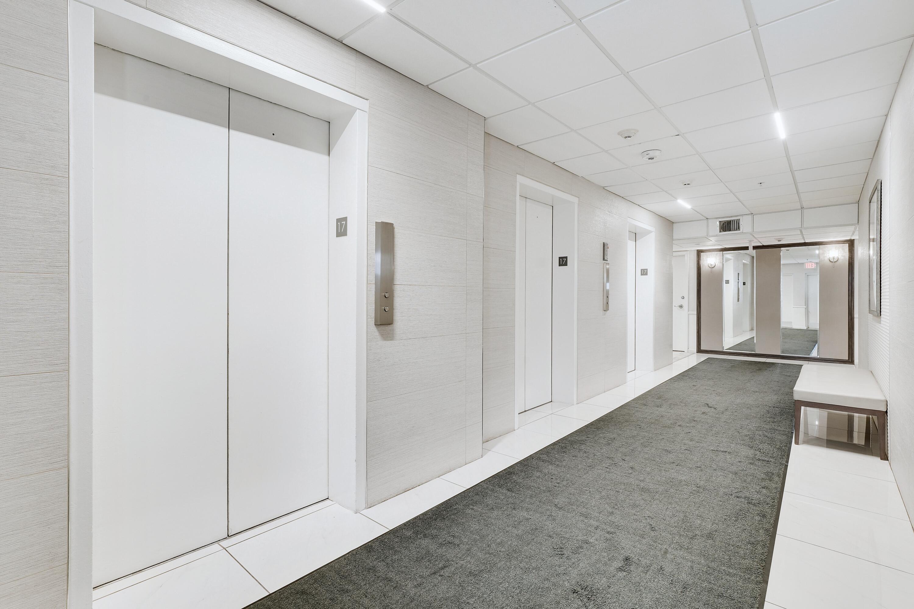 REGENCY TOWER SOUTH CONDO - Residential
