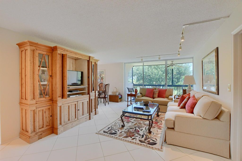 Photo of 1731 Bridgewood Drive #1731, Boca Raton, FL 33434 (MLS # R11090560)