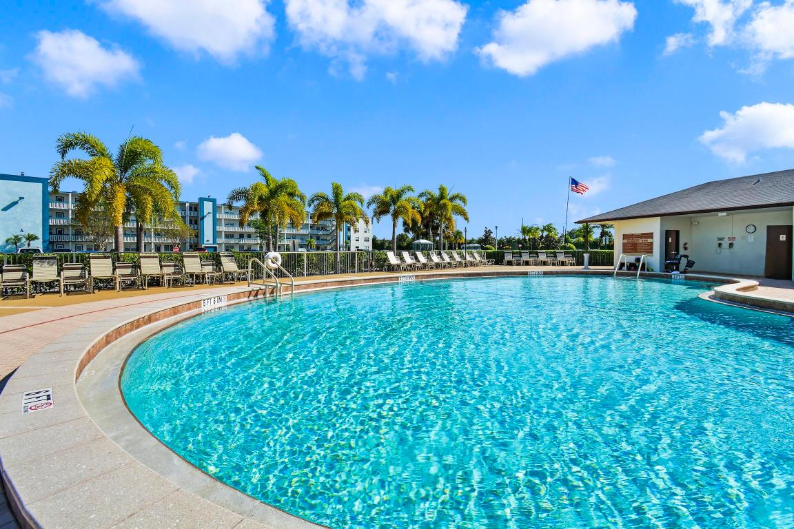 CENTURY VILLAGE - Residential Lease