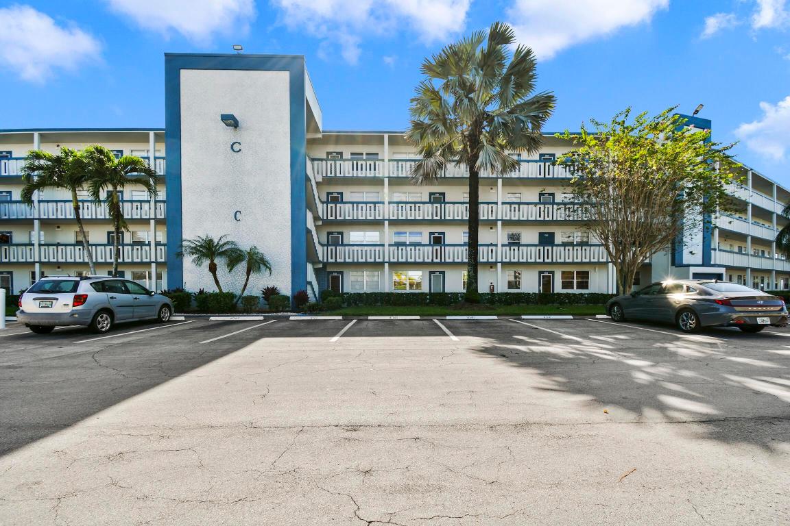 CENTURY VILLAGE - Residential Lease