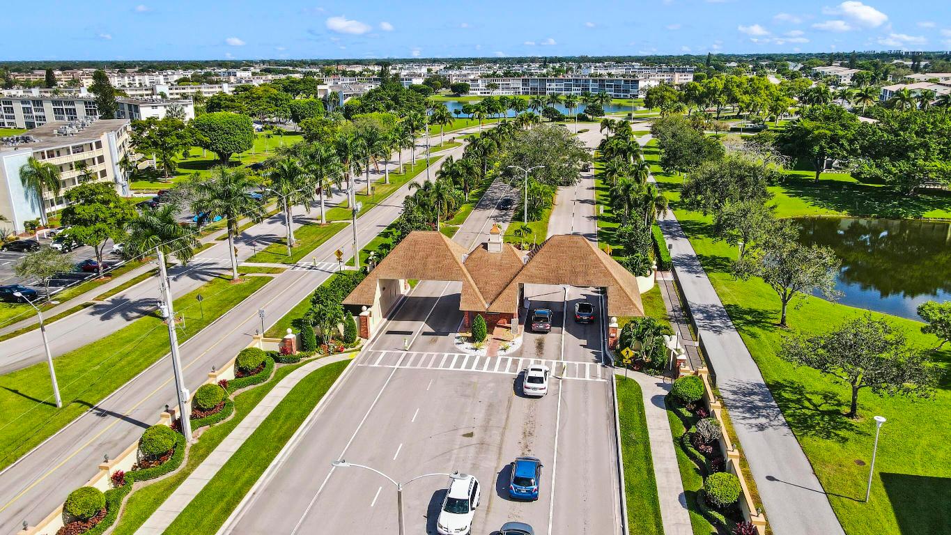 CENTURY VILLAGE - Residential Lease