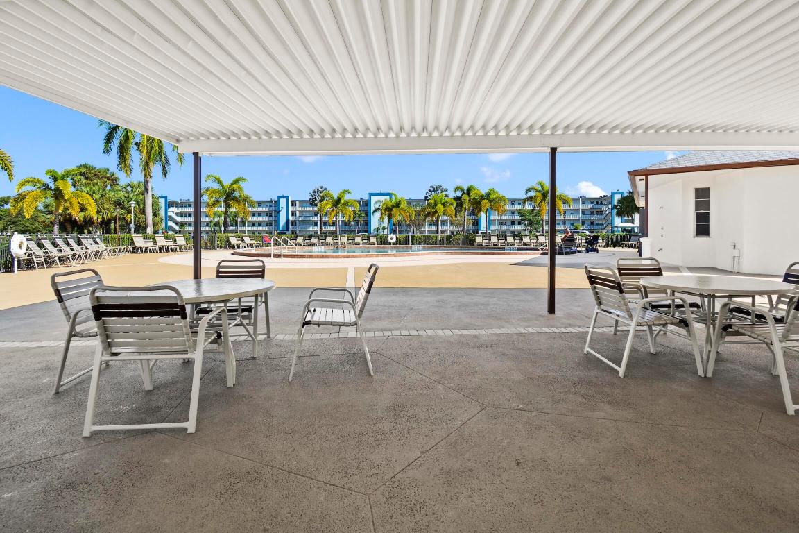 CENTURY VILLAGE - Residential Lease