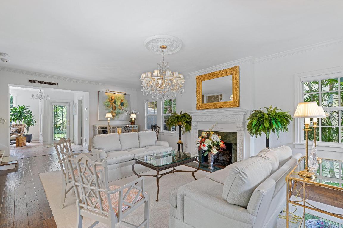 POINCIANA PARK 2ND ADD - Residential