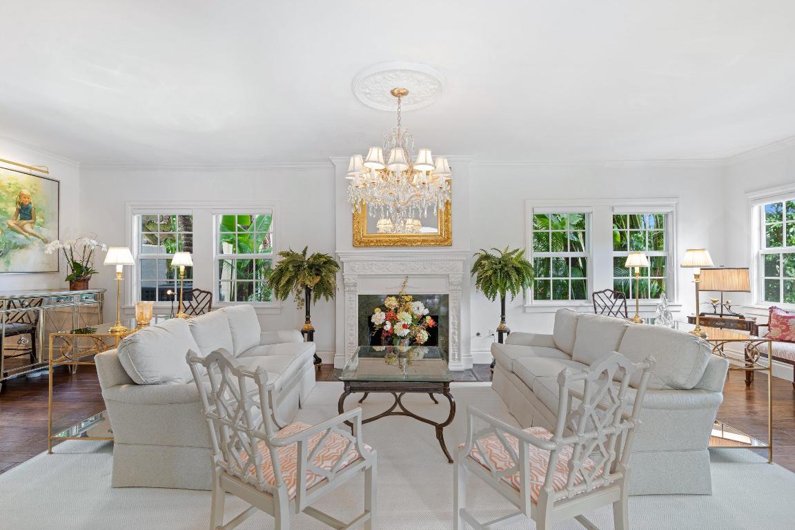 POINCIANA PARK 2ND ADD - Residential