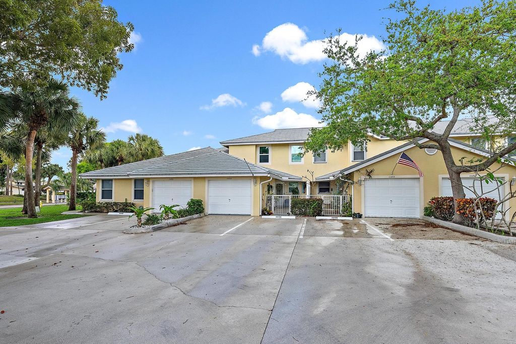 Photo of 12803 Woodmill Drive, Palm Beach Gardens, FL 33418 (MLS # R11069338)
