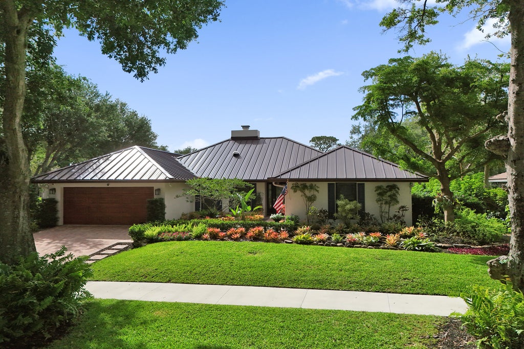 Photo of 3484 Pine Haven Circle, Boca Raton, FL 33431 (MLS # B26027939)