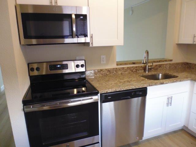 LAS VERDES SEAGRAPE CONDO - Residential