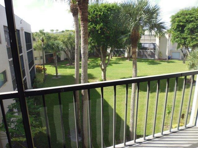 LAS VERDES SEAGRAPE CONDO - Residential