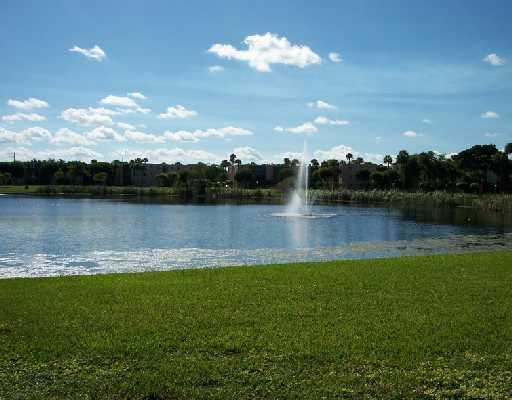 LAS VERDES SEAGRAPE CONDO - Residential