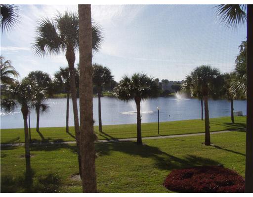 LAS VERDES SEAGRAPE CONDO - Residential