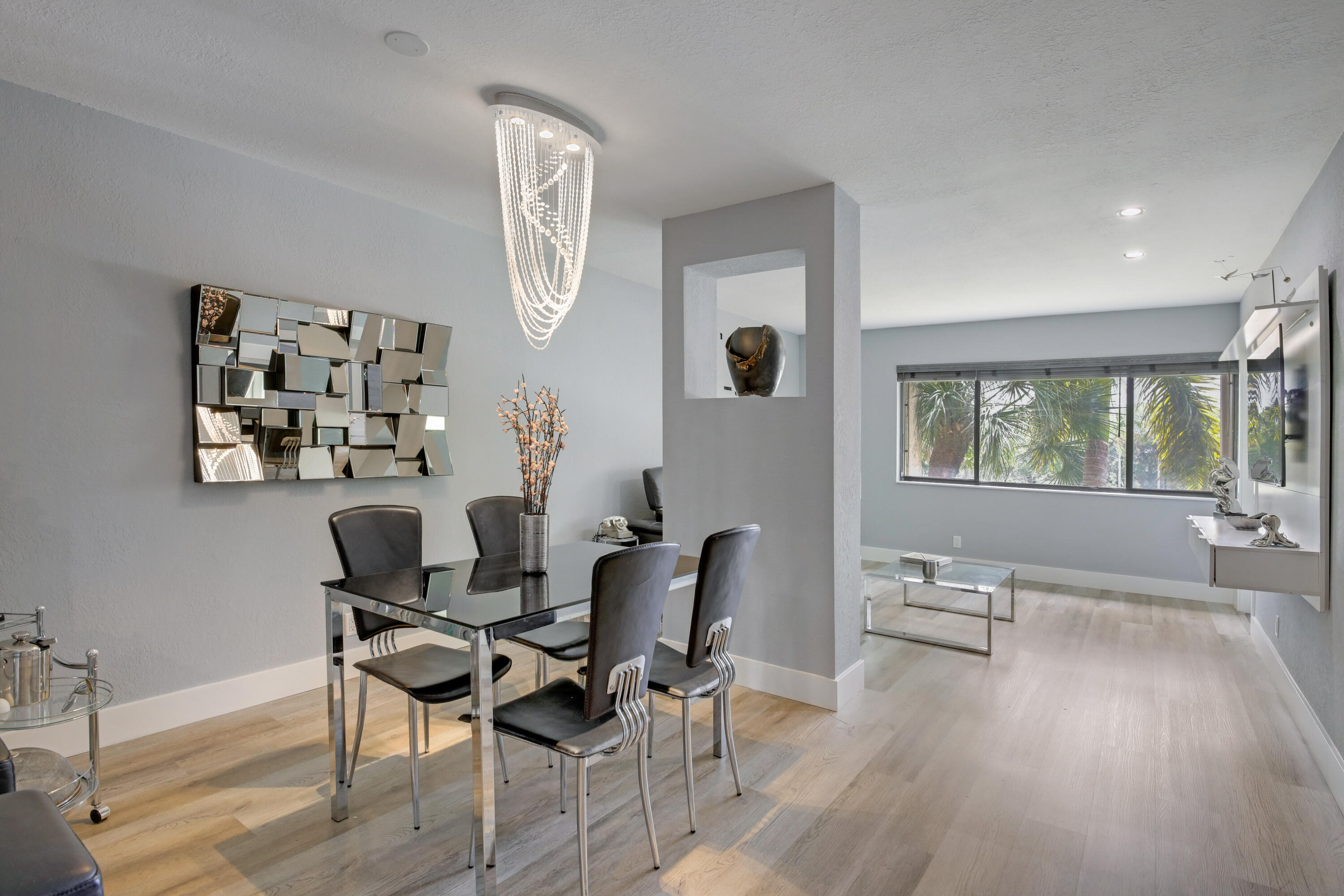 FOUNTAINS OF PALM BEACH CONDO 2 - Residential Lease