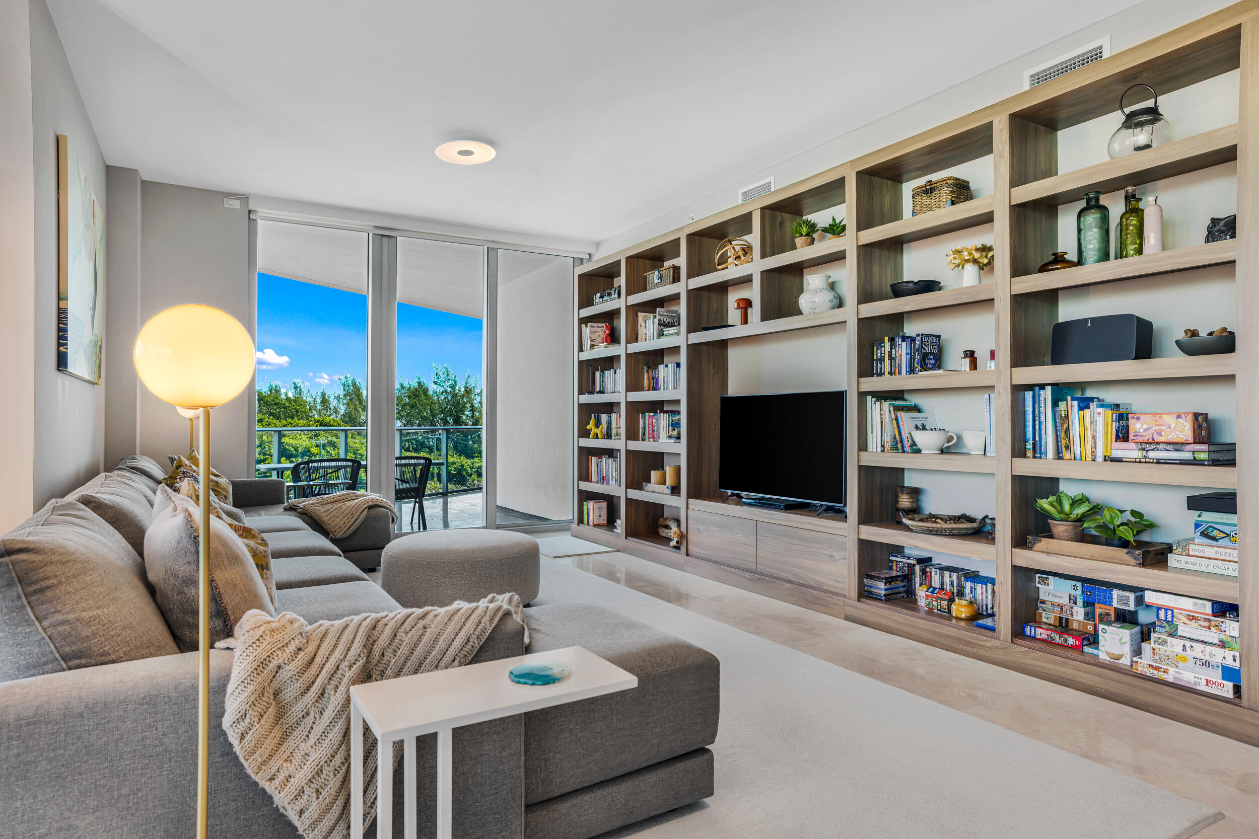 PARAMOUNT FT LAUDERDALE CONDO - Residential