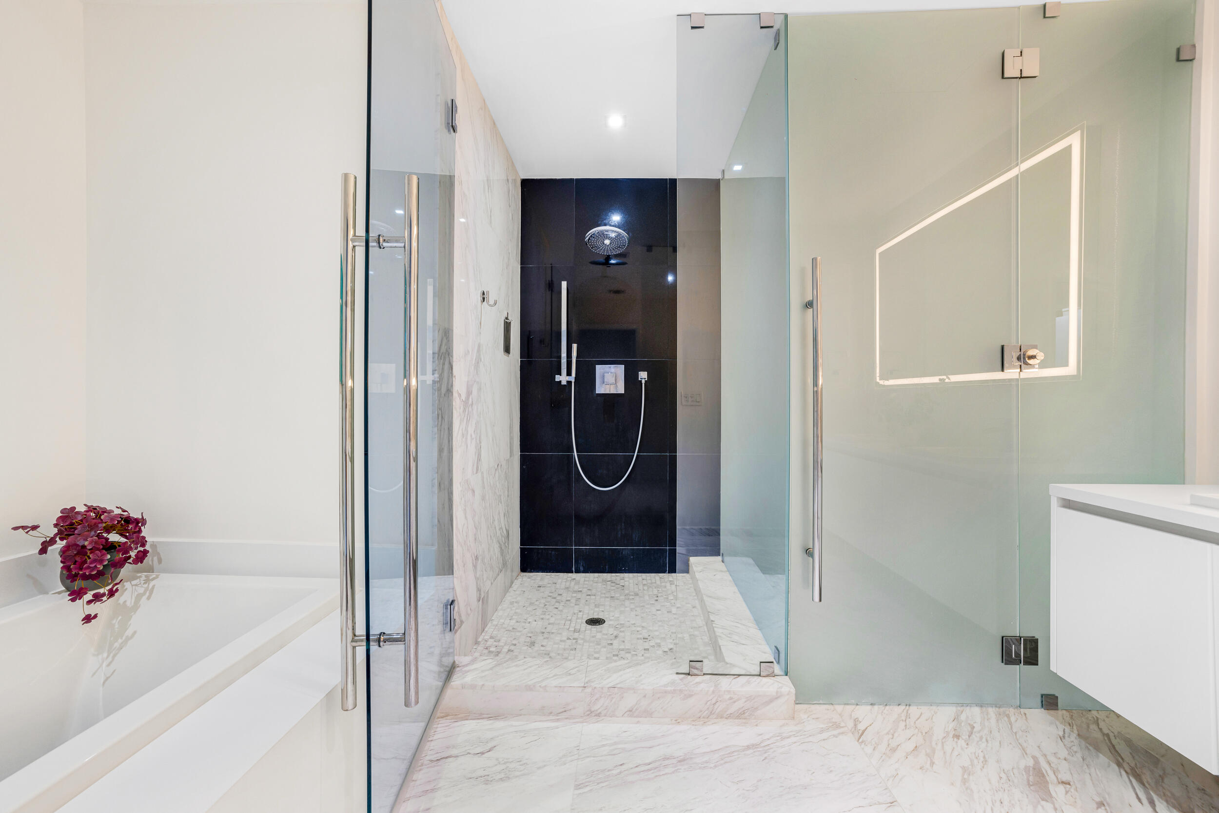 PARAMOUNT FT LAUDERDALE CONDO - Residential