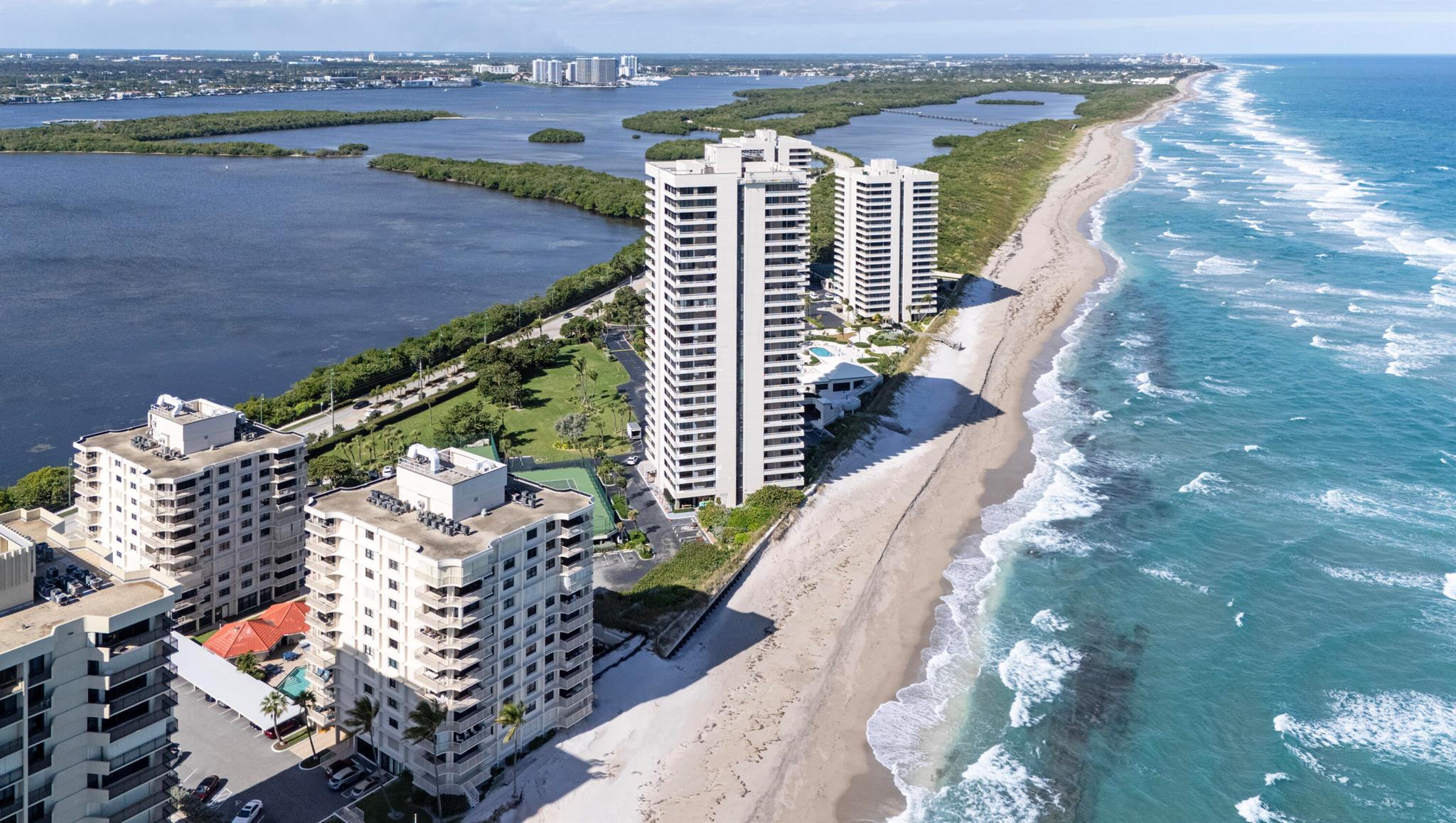 DUNES TOWERS CONDO - Residential