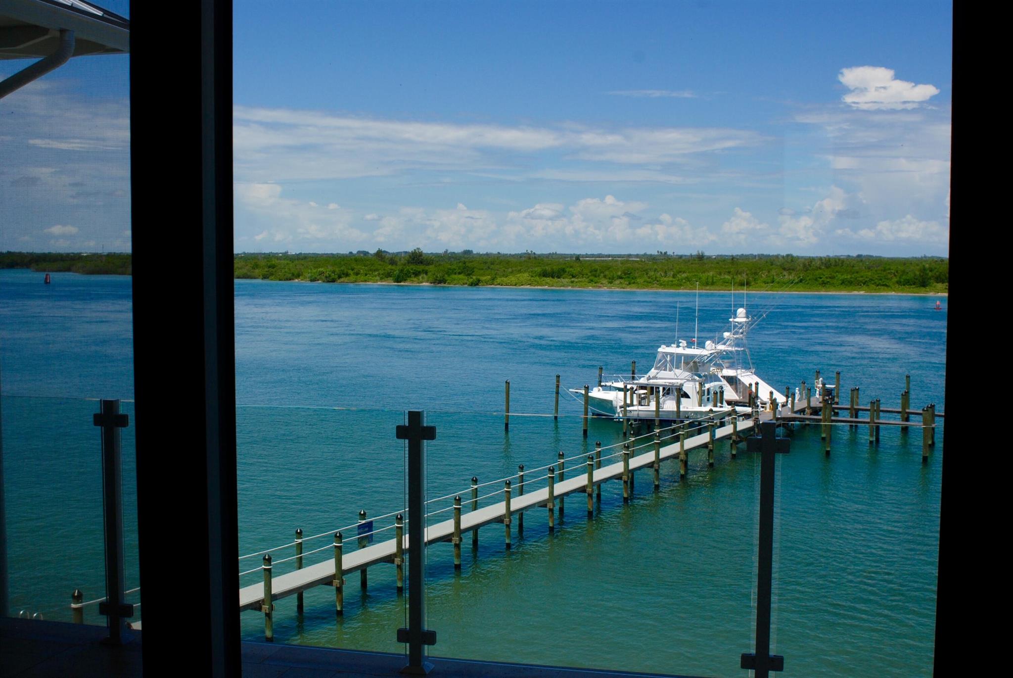 Inlet Palms - Residential