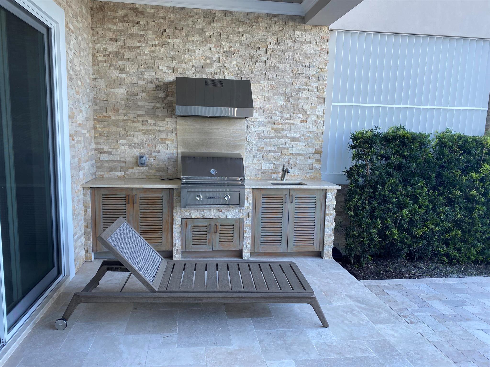 Inlet Palms - Residential