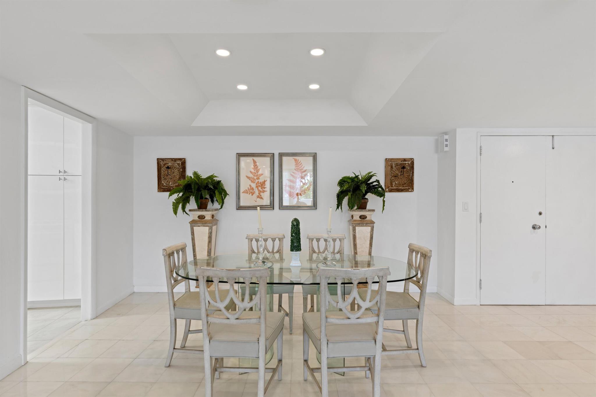 130 Sunrise Avenue 2150
