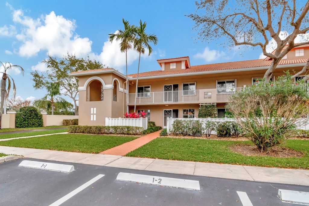 Photo of 5876 Regal Glen Drive #101, Boynton Beach, FL 33437 (MLS # R10962093)