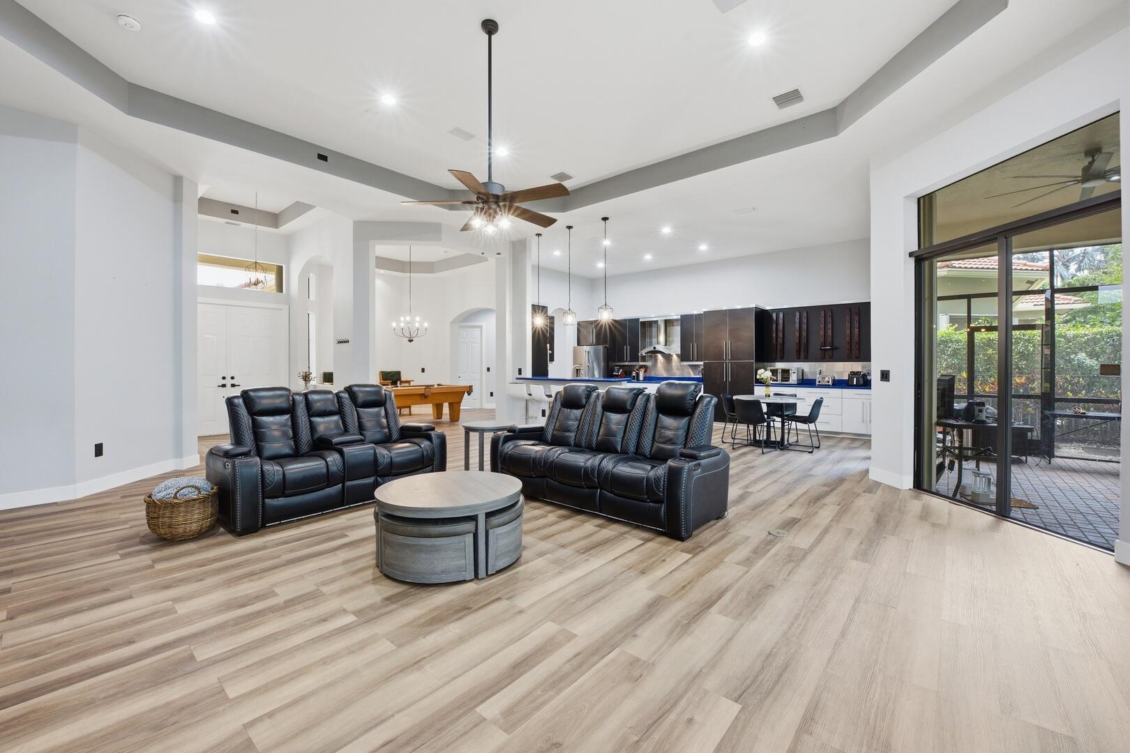 TIVOLI LAKES - Residential